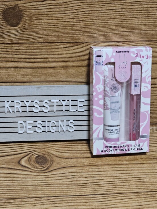 Yara Other - Yara Kathy Kelly 2-in-1 Hand Cream & Lip Gloss Set Pink